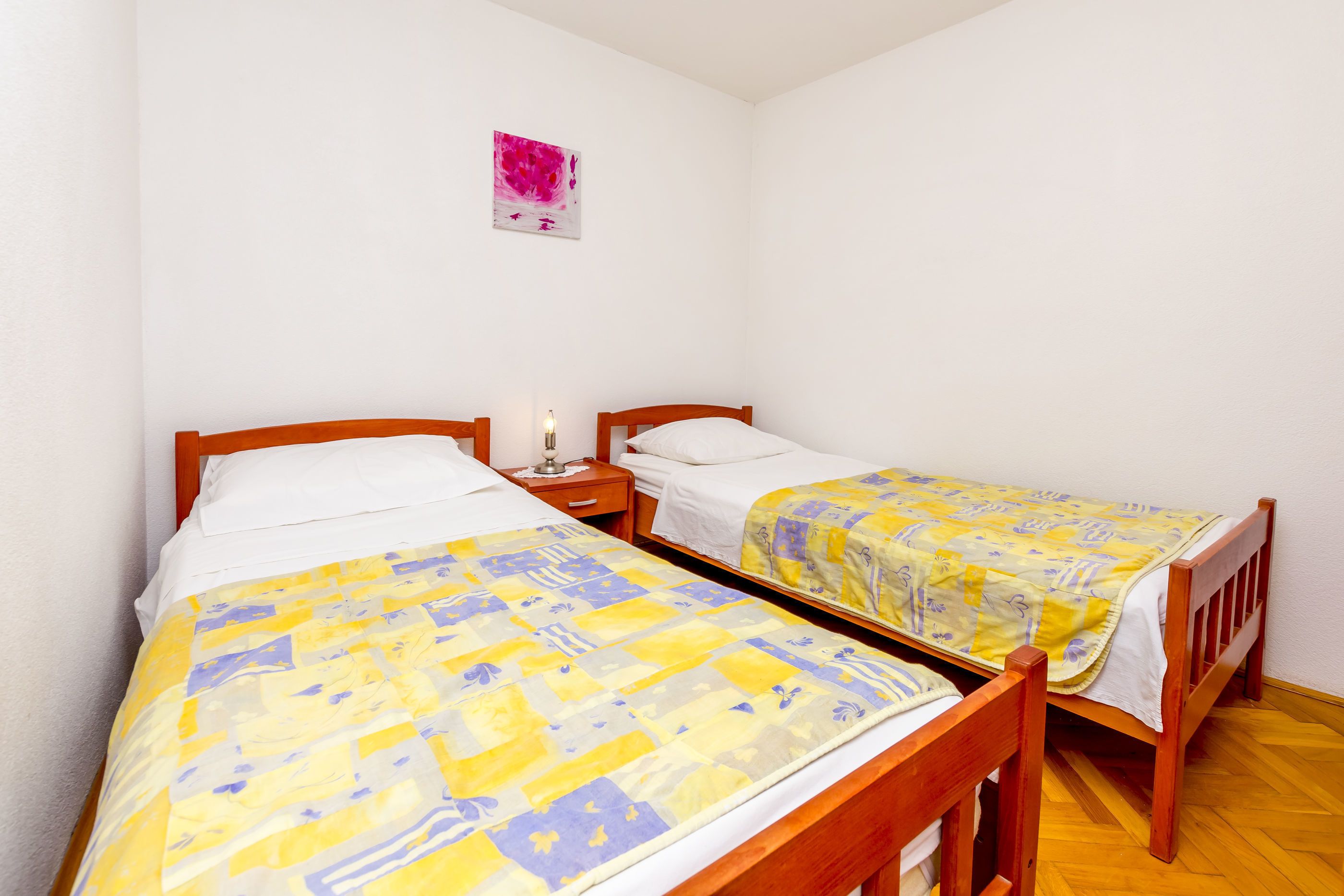 Iron/ironing board, free WiFi