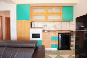 Apartment (A4) | Private kitchen