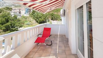 Apartment (A4) | Water view