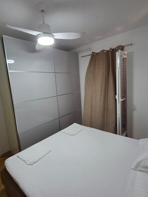 Apartment (A1) | Bügeleisen/Bügelbrett, kostenloses WLAN