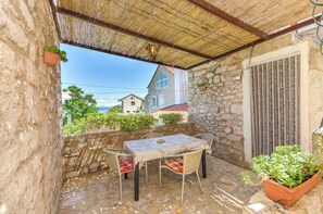 Apartment (A1) | Terrace/patio