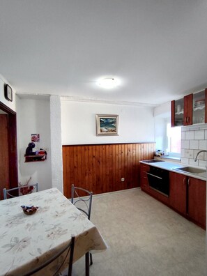 Apartment (A1) | Eigene Küche