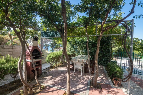 Exterior - Apartments Ivan (Podgora)