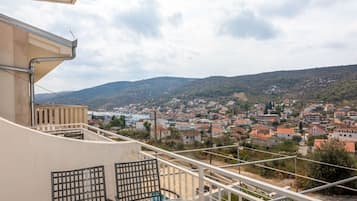 Apartment (A2) | Balcony