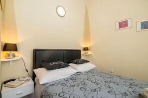 Apartment (A3) | Free WiFi, bed sheets - Apartments Mirjana (Marina)
