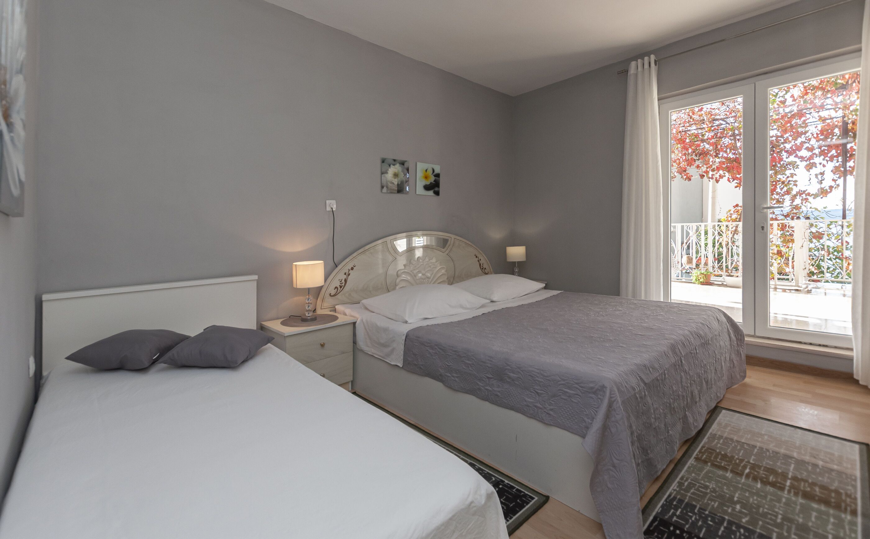 Room (S1) | WiFi (free), bed sheets