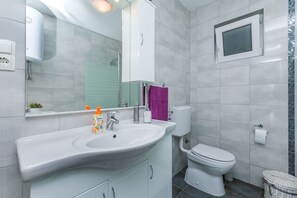 Bathroom - Apartment and Rooms Tatijana (Omis)