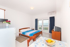 5 bedrooms, free WiFi