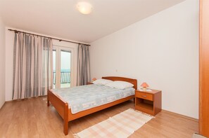 5 habitaciones y wifi gratis 