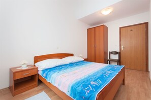 5 bedrooms, free WiFi