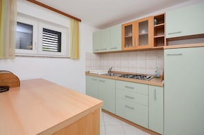Apartment (A4) | Private kitchen