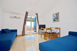 Apartment (A1) | Living area - Apartments Ivan by the sea (Vodice)