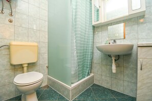 Bathroom - Apartments Jakov (Marina)