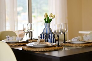 Apartment (A1) | Dining