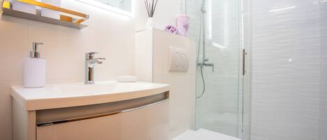 Apartment (A1) | Bathroom | Towels