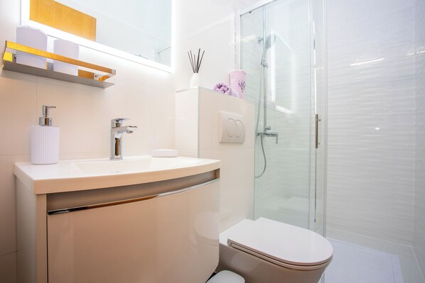 Apartment (A1) | Bathroom | Towels