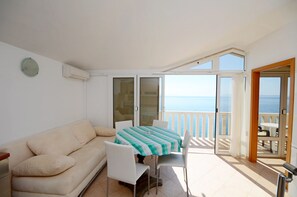 Apartment (A4) | Living room - Apartments Jure (Podgora)