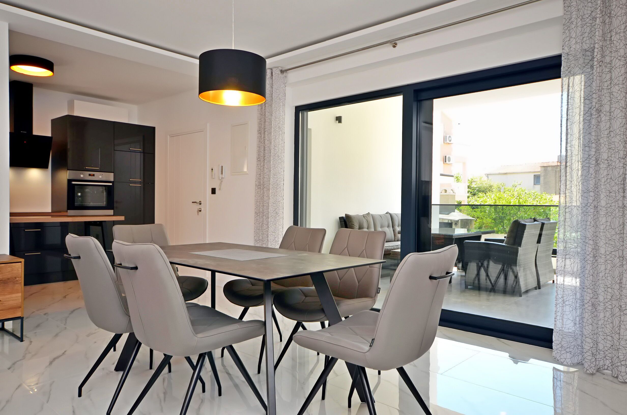 Apartment (A1) | Speisen