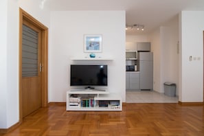 Apartamento (A1) | Sala de estar | TV