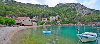 Apartments and Rooms Stjepan