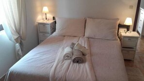 Free WiFi - Apartments and Rooms Anita (Jelsa)