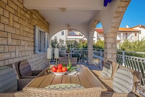Apartment (A2) | Balcony