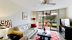 Télévision, table de tennis de table