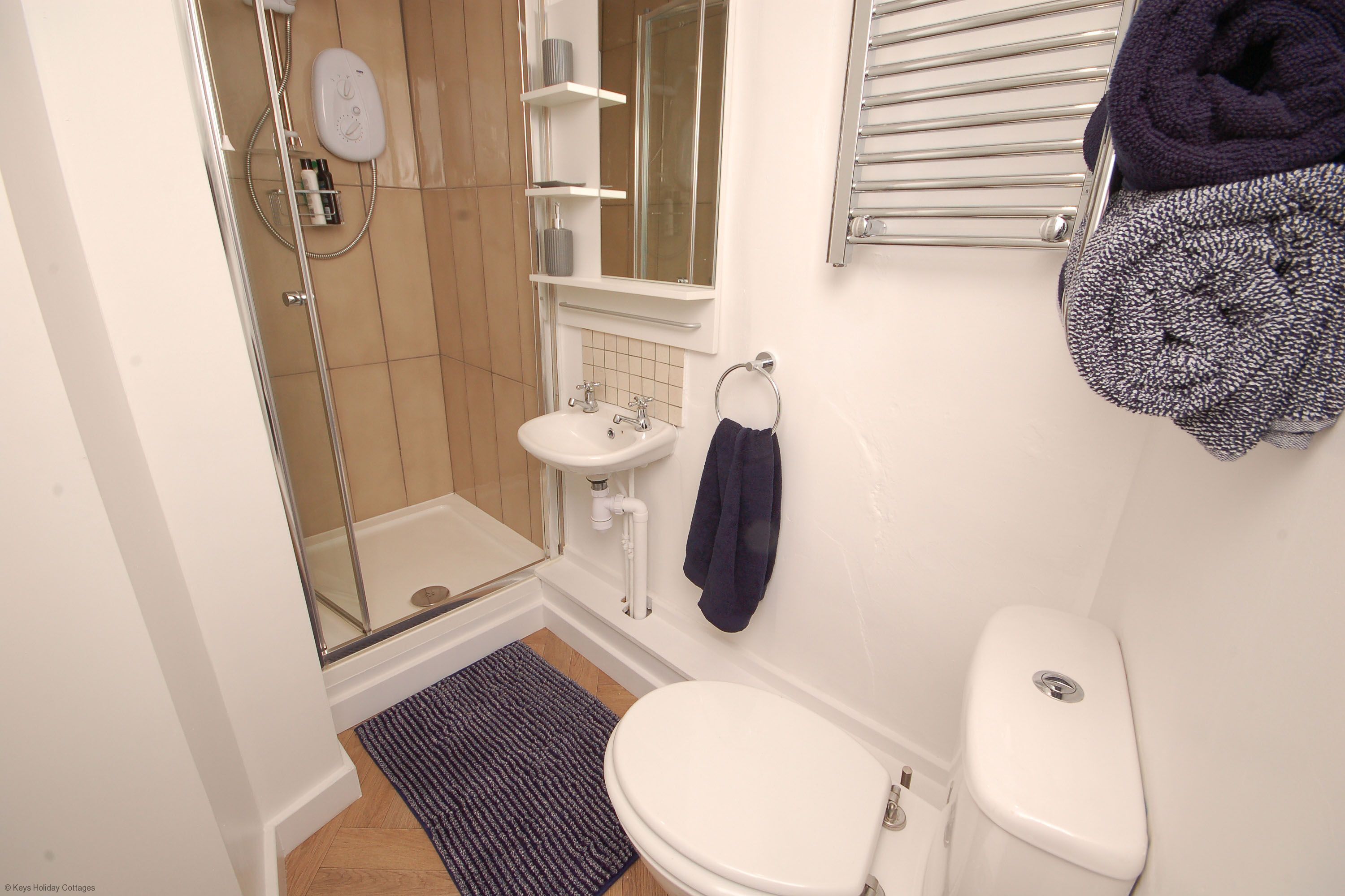 Hair dryer, towels