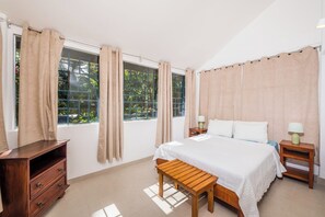 1 bedroom, in-room safe, free WiFi, bed sheets