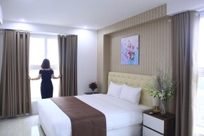 3 bedrooms, free WiFi - New life Condotel Deluxe (Hạ Long)