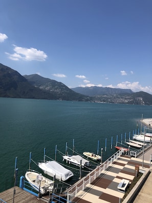 Marina - LUXURY STRUCTURE ON THE SHORE AT THE LAKE MARONE (Marone)