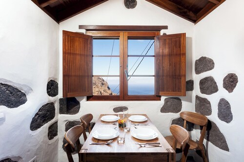 TenoHomes The Sunset Escape in Carrizales, Masca