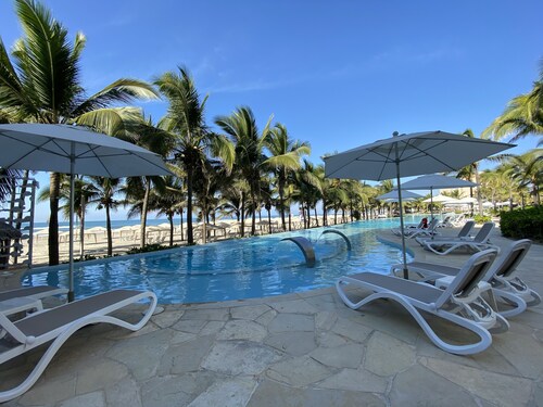 Exclusive Penthose, Panoramic Terraces with two Floors. Acapulco Diamond