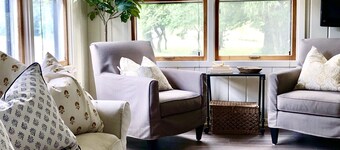 Westerlook Farm -  Willamette Valley Luxury Vacation Rental - 3 Master Suites