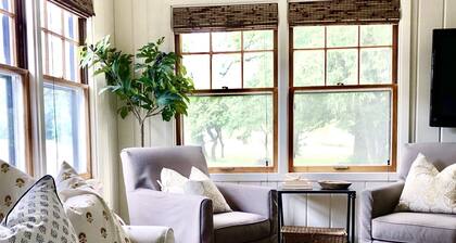 Westerlook Farm - Willamette Valley Luxury Vacation Rental - 3 Master Suites