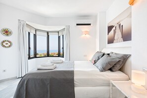 2 slaapkamers, een strijkplank/strijkijzer, gratis wifi, beddengoed