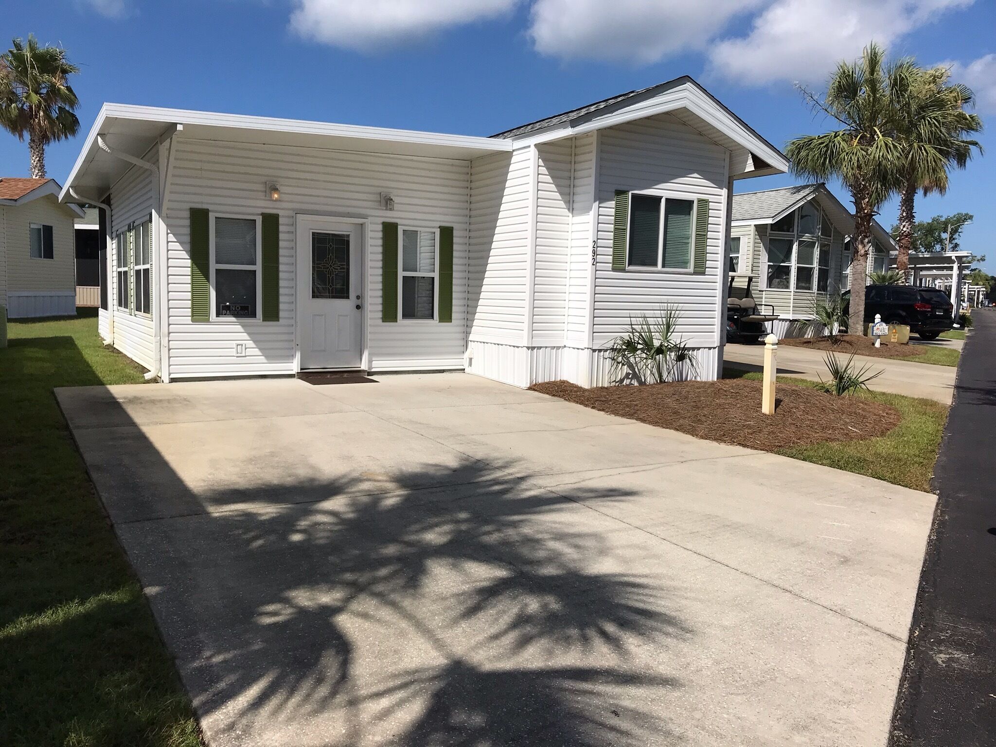 Secure gated community.  Great for families and folks looking for winter rates