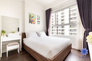 2 Schlafzimmer, Zimmersafe, Schreibtisch, Bügeleisen/Bügelbrett