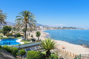 Beach nearby - J03 Villa Mabola - Villa (Sitio de Calahonda)