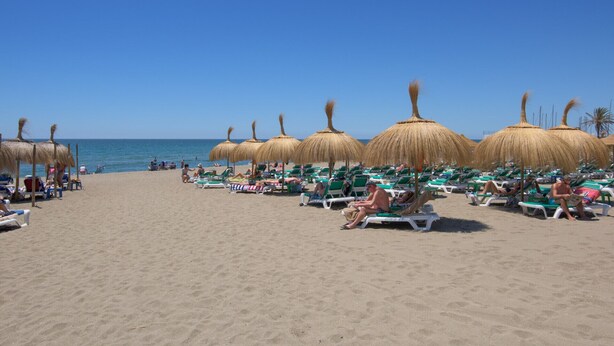 Beach nearby - J03 Villa Mabola - Villa (Sitio de Calahonda)