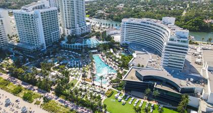 Best Rates!! Sorrento Jr. Two Queen Beds w/Sofabed. Free Spa Passes and Valet