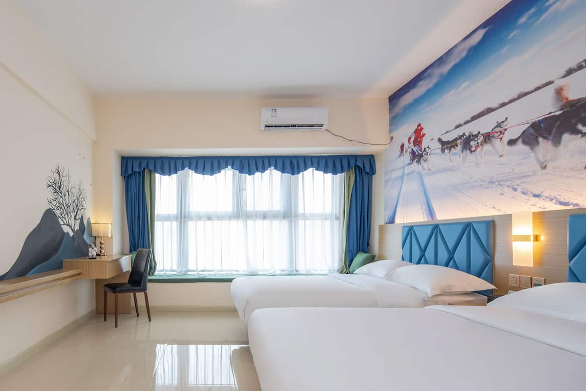 Elite Apartment | Premium bedding, individually decorated, individually furnished, desk