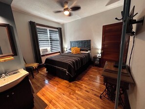 Iron/ironing board, free WiFi, bed sheets, alarm clocks