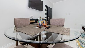 Unclassified image, 2 of 20, button - DreamCondo 2BDR with Pool! (Kingston)