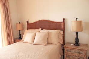 1 bedroom, in-room safe, desk, iron/ironing board