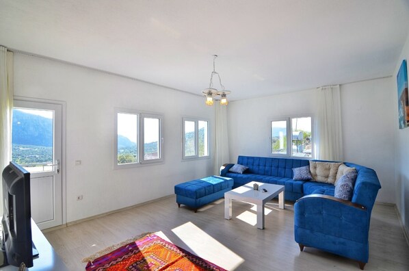 Apartment, 2 Bedrooms | Living room | LCD TV - Kas Kalkan Kaputas Apart Ciftlik Evi (Kas)