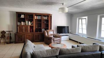 TV, fireplace, table football, ping pong