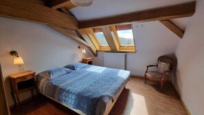 3 Schlafzimmer, Bügeleisen/Bügelbrett, WLAN, Bettwäsche