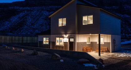 MERKKI UUSI vuoristomaisema w / yksityinen poreallas!