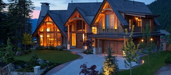 Mountain chalet w/ ski access & hot tub